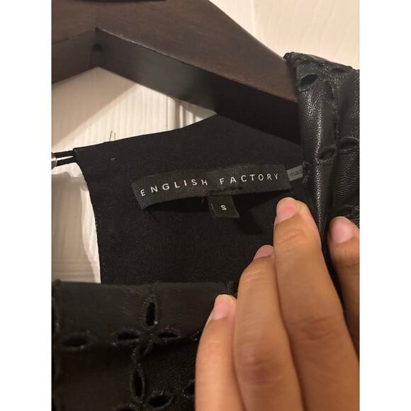 English Factory puff sleeve eyelet faux leather top sz small - Picture 7 of 12